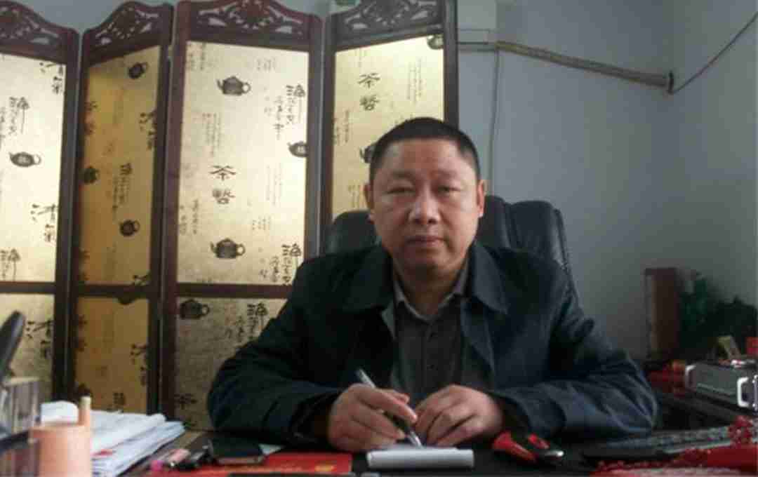 童记三利和董事长童琦